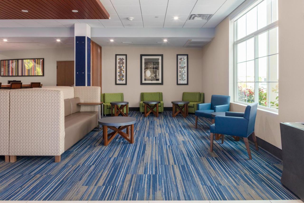Holiday Inn Express - Wells-Ogunquit-Kennebunk By Ihg Exterior foto